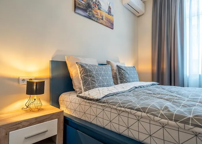 The Urban Pulse Stylish Flat Appartement *