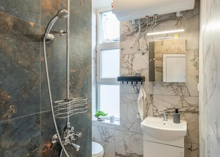 The Urban Pulse Stylish Flat *